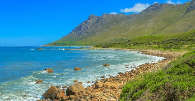 Your Guide to Coastal Towns in the Western Cape
