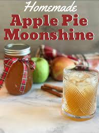 homemade apple pie moonshine with