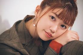 アンジュルム 竹内朱莉が初挑戦する パープルで大人顔カラーメイク とは scawaii エスカワイイ 主婦の友社 scawaii オフィシャルサイト アンジュルム カラーメイク 顔