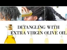 detangling natural hair with