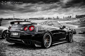 Give your home a bold look this year! 739556 4k Skyline Gt R R35 Nissan Back View Mocah Hd Wallpapers