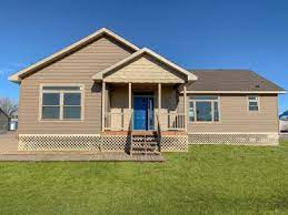 browse minot homes