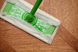 13 ways you can use a swiffer sweeper