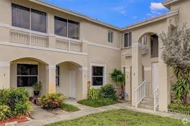 townhomes for in miami gardens fl