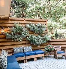 14 Garden Fence Ideas For Pretty And