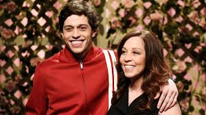 The saturday night live star took to social media on friday, the 14th. Snl Star Pete Davidson Wants His Widowed Mom To Get Laid