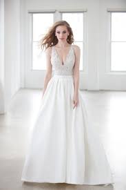 Stylish Madison Jame Wedding Dress Sleeveless V Neck Beaded