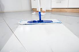 scheduling tile cleaning services