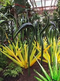 See Chihuly In The Garden At The