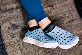 Best Walking Shoes | Most Comfortable Shoes 2021