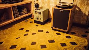 how to clean a linoleum floor that is