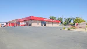 self storage units in fresno ca with