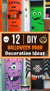 12 diy halloween door decorations ideas