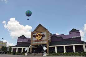 top 4 chain restaurants in pigeon forge
