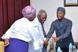 Governor babajide sanwoolu joined the general overseer of the deeper life bible church, pastor w.f kumuyi for his 80th birthday thanksgiving. Pastor Kumuyi His Wife Visit Vp Osinbajo At Presidential Villa Photos Religion Nigeria