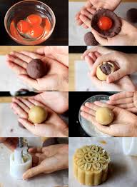 Chinese traditional mooncake step--asseme the moon cake ...