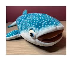 disney pixar whale shark from finding