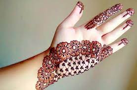 simple mehndi designs for hands photos