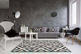 Modernes wohnzimmer wandfarbe taupe parkettboden spiegelt das gewünschte thema wand grau streichen. Wohnzimmer Grau Streichen Darauf Sollten Sie Achten