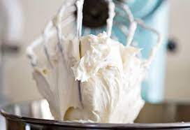 whipped ercream frosting without