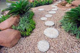 Ideas For Creative Stepping Stone Pathways