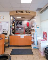 toyota service centre new used