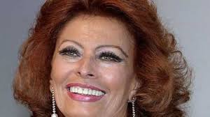 Sophia loren, omri (born sofia villani scicolone; Im Interview Sophia Loren Ich Habe Keinen Einzigen Mannlichen Knochen In Meinem Korper Kultur Sz De