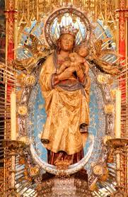 Virgen de la Almudena - Wikipedia, la enciclopedia libre