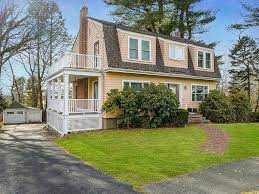 32 beacon st natick ma 01760 zillow