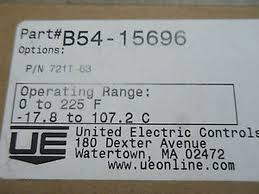 RR7-2) 1 New UNITED ELECTRIC 721T-63 B54-15696 TEMPERATURE CONTROL - SPW  Industrial