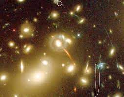 Un cúmulo galáctico revela la galaxia más lejana conocida | Imagen  astronomía diaria - Observatorio