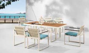 Wisteria Modern Outdoor Dining Set For