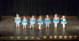 toddlers line up with dance recital