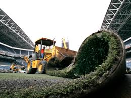 artificial turf is piling up with no