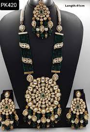 large pendant jewellery set maharani
