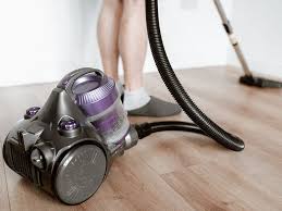 5 best canister vacuum cleaners in uae