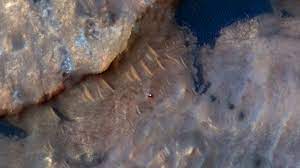 mars satellite spies curiosity rover