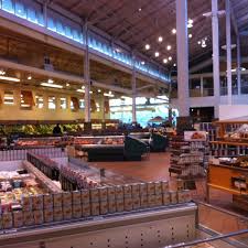 loblaws grocery in downtown toronto