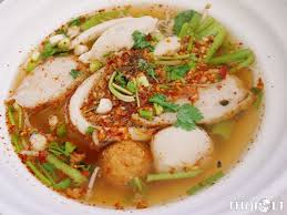 most famous thai noodle soup dishes in