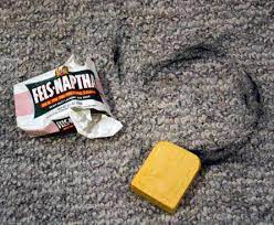 remove a grease stain from carpet