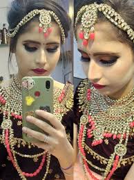 makeup artist in delhi supriya