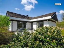 Im durchschnitt liegt der kaufpreis der angebotetenen häuser bei € 3.981 pro. Haus Kaufen Hauskauf In Lubeck Immonet