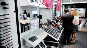 boutiques make up for ever