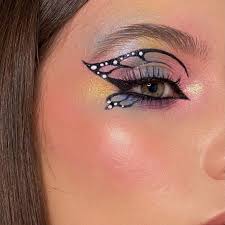 erfly eyeliner makeup look