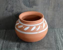 Amongst all kinds of cookware, clay pots are considered most healthy utensi. Indian Clay Pot Etsy