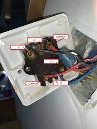 Wiring a double light switch. Mapping Old Light Switch To New Light Switch Screwfix Community Forum
