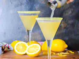 lemon drop martini with limoncello