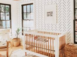 Rekomendasi desain kamar anak dengan wallpaper doraemon dengan nuansa biru banyak disukai anak cewek ataupun anak cowok. 11 Wallpaper Kamar Anak Paling Hits Tahun 2020 Kece Abis