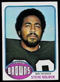 Steve Holden 1976 Topps football card. Want to use this image? See the About page. - Steve_Holden