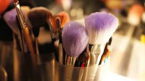 the 5 best ways to clean makeup brushes